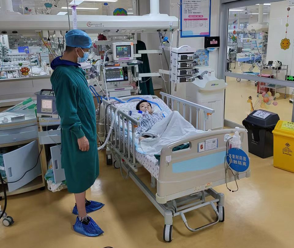 榆林跨省救护车出租公司